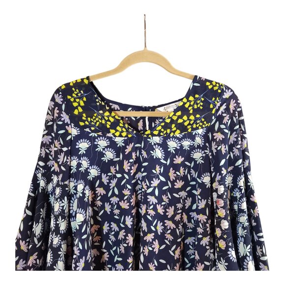 Nanette Lepore Spring Bloom Bell Sleeve Floral Chiffon V-neck Blouse Women's S - Picture 4 of 9